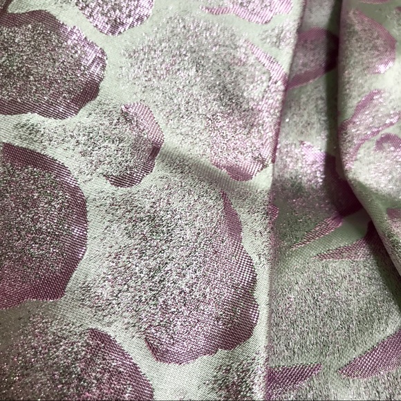 Armani metallic pink skirt size PS. Worn once! - Picture 2 of 3